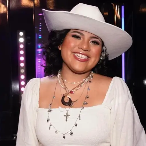 Julia-Gagnon-American-Idol-2.jpeg ,