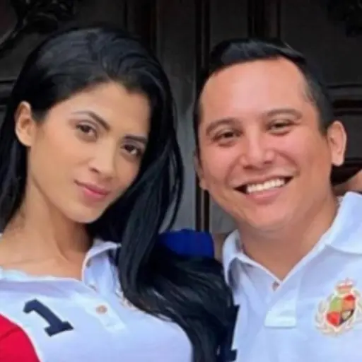 kimberly-flores-y-edwin-luna-emisoras-unidas-.jpg ,