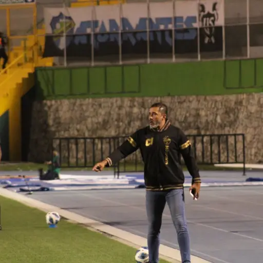 adrian-garcia-arias-tecnico-de-coban-imperial-abril-2024.jpeg ,