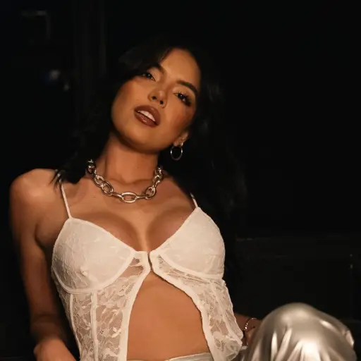 Yessie-emisoras-unidas-abril-2024-.png ,