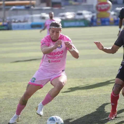 xelaju-clasifica-acuartos-de-final-apertura-2023-noviembre-2023.jpg ,