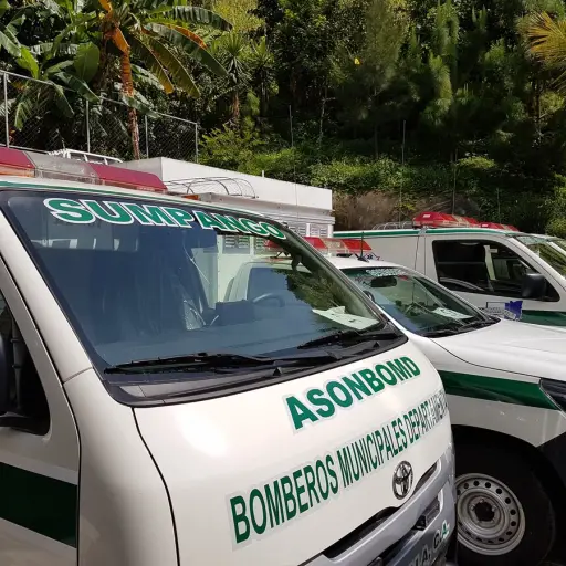 DJIcwInVwAAlhto.jpg ,