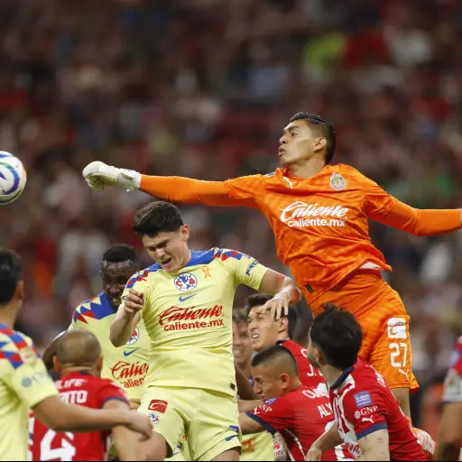 chivas-del-guadalajara-america-empatan-semifinales-del-futbol-mexicano-mayo-2024-scaled-1.jpg ,