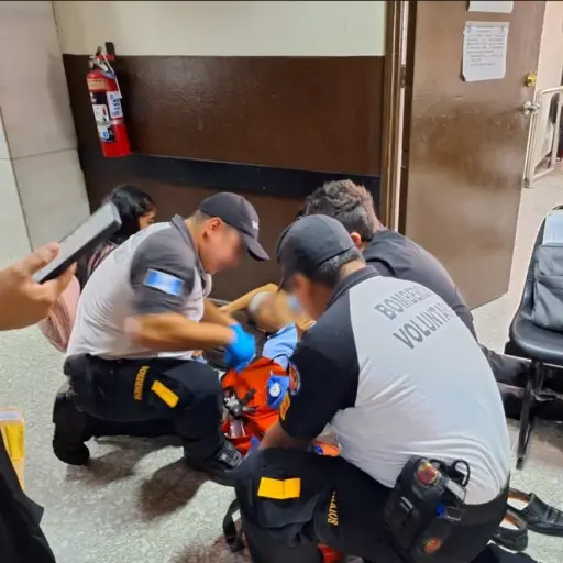 hombre-desmayado-tribunales-emisoras-unidas2.jpeg ,