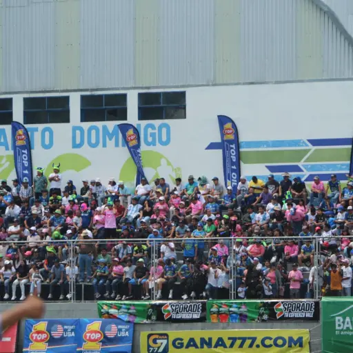 mixco-municipal-estadio-santo-domingo-1.jpg ,