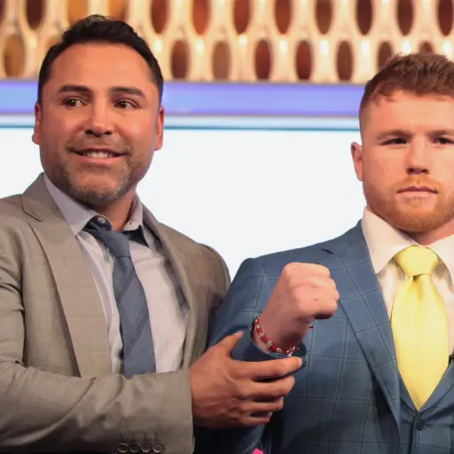 canelo-alvarez-oscar-de-la-hoya.jpg ,