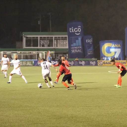 comunicaciones-municipal-clasico-guatemala.jpg ,