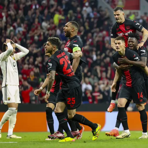 bayer-leverkusen-finalista-de-europa-league-mayo-2024-scaled-1.jpg ,