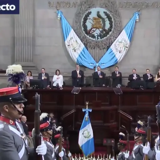 sesion-solemne-constitucion-congreso-emisoras-unidas.jpeg ,