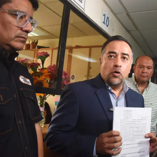 diputados-denuncia-pasos-desnivel-emisoras-unidas-scaled-1.jpeg ,