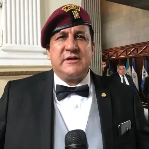 Estuardo-Galdamez.jpg ,