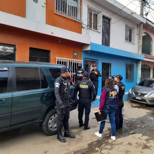 allanamientos-operativo-robo-vehiculos-emisoras-unidas.jpeg ,