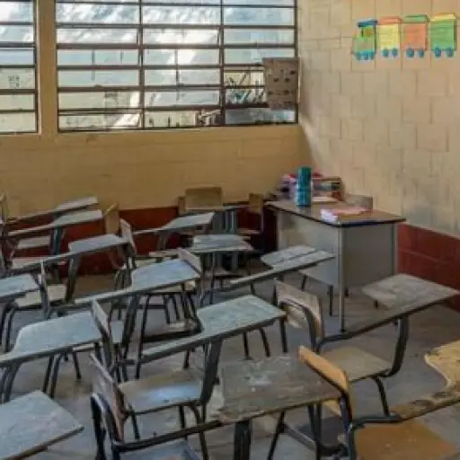 Dnj7nlYWwAImpj3.jpg ,