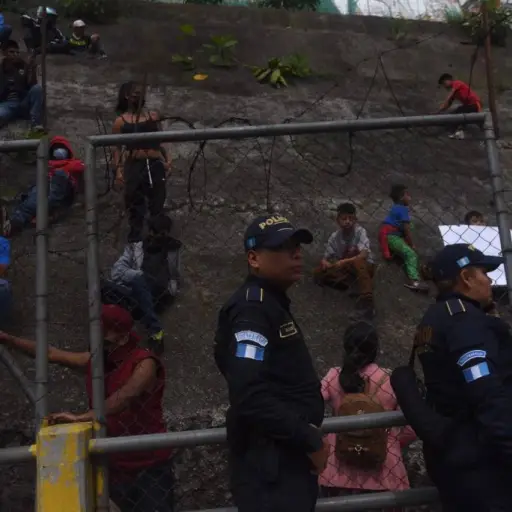 desalojo-asentamiento-dios-es-fiel-emisoras-unidas4.webp ,