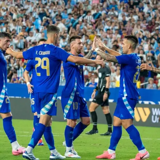 argentina-celebracion-guatemala.webp ,