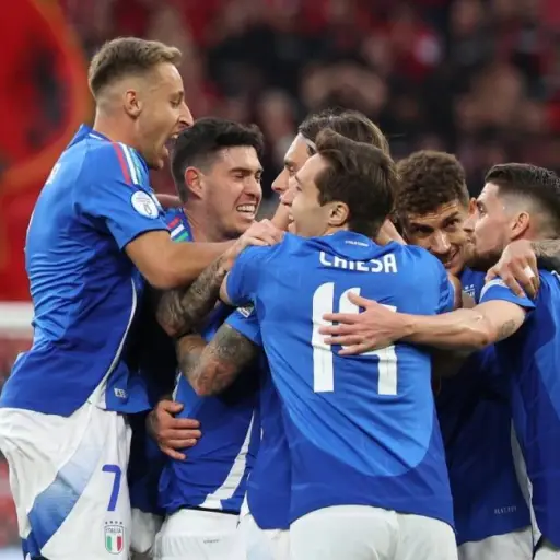 celebracion-italia-ante-albania-4.webp ,