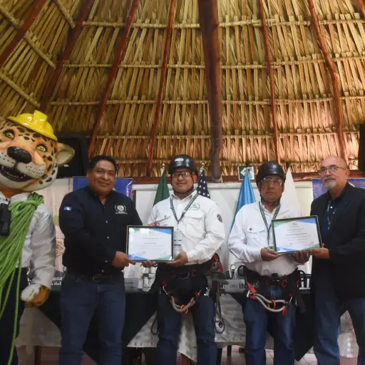 INAB-Foto-Omar-Solis-scaled-1.webp ,