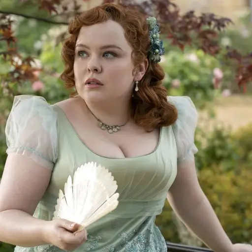 Nicola-Coughlan-Bridgerton.webp ,