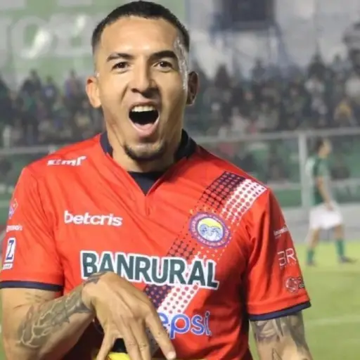 oscar-rai-villa-xelaju.webp ,