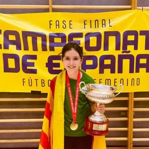 chloe-bidallier-von-ahn-junio-2O24-1.webp ,