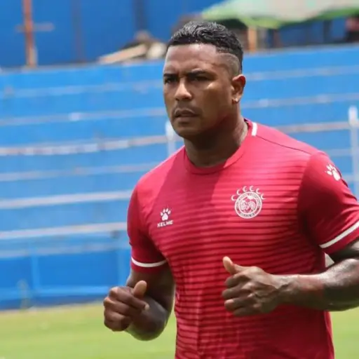 harold-cummings-panama.webp ,