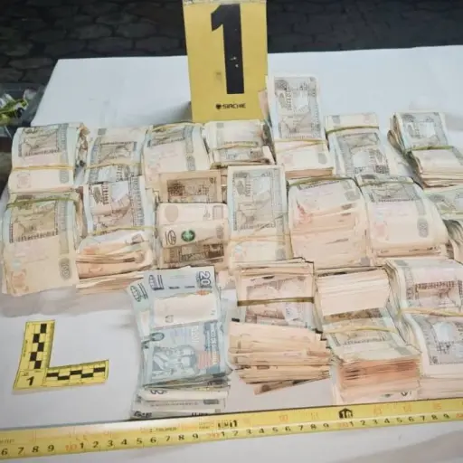 dinero-decomisado-caletas-carcel-el-infiernito-emisoras-unidas2.webp ,