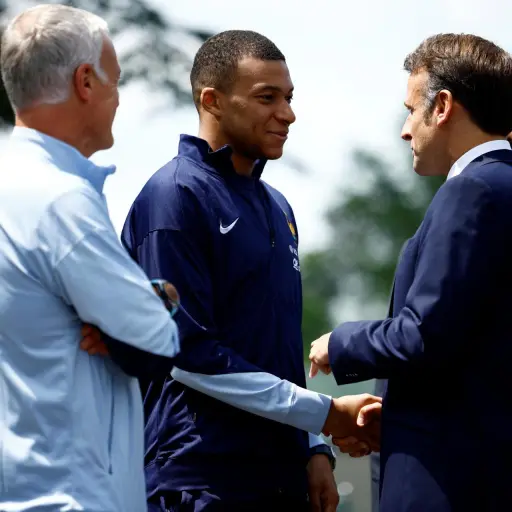 mbappe-macron.jpg ,