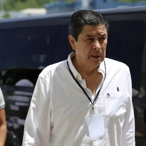 luis-fernando-tena-tecnico-guatemala-1.webp ,