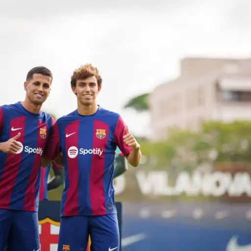 joao-cancelo-joao-felix-barcelona.webp ,