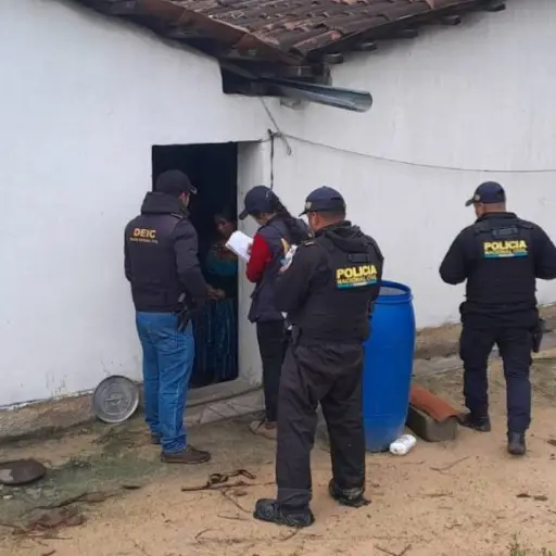 allanamientos-enfrentamiento-quiche-emisoras-unidas.webp ,