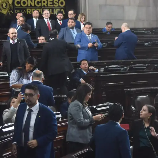 congreso-plazo-impuesto-circulacion-emisoras-unidas-scaled-1.webp ,