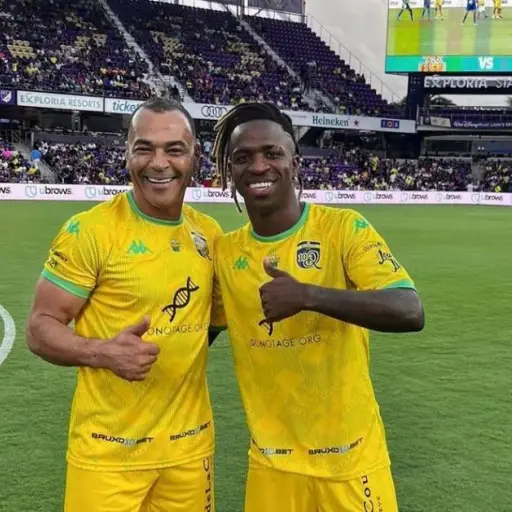 cafu-vinicius.webp ,