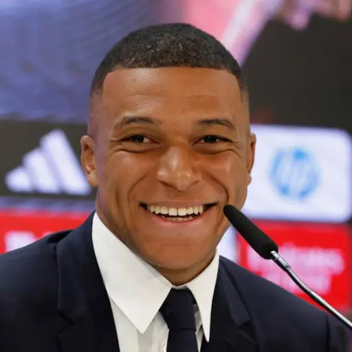 mbappe-conferencia-prensa-real-madrid.webp ,