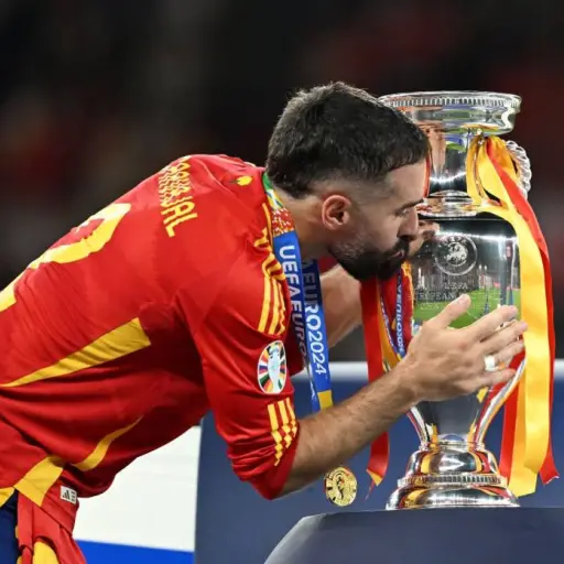 dani-carvajal-balon-de-oro.webp ,