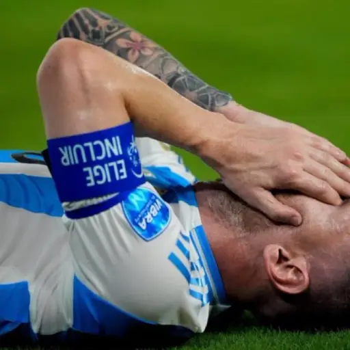 messi-lesionado.webp ,