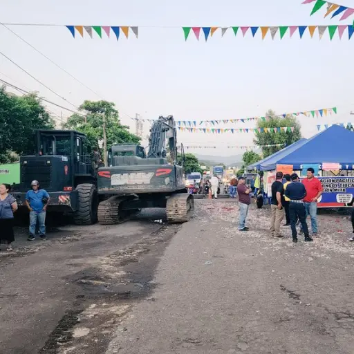trabajos-en-tiucal.jpeg ,
