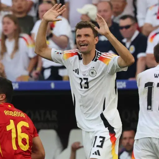 thomas-muller-retiro-alemania.webp ,