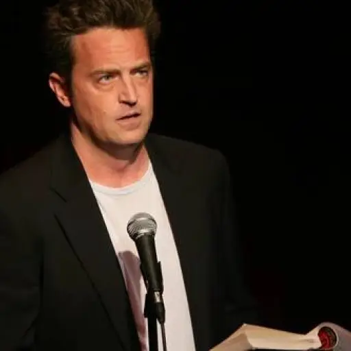 Matthew-Perry.webp ,