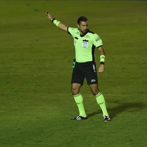 mario-escobar-guatemala.webp ,