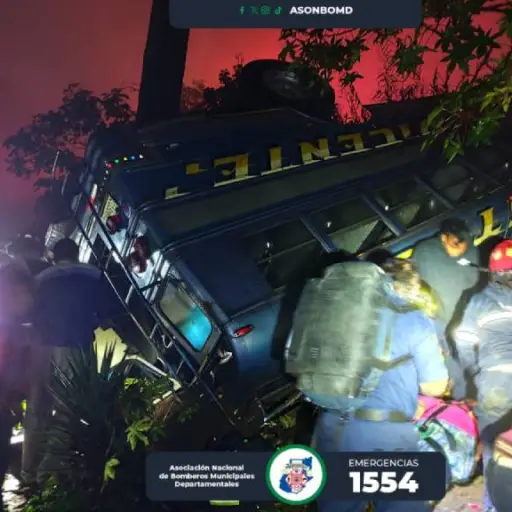 accidente-bus-ruta-interamericana-emisoras-unidas.webp ,