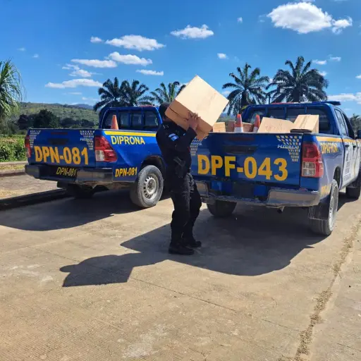 cigarros-de-contrabando-localizados-en-la-frontera.jpg ,