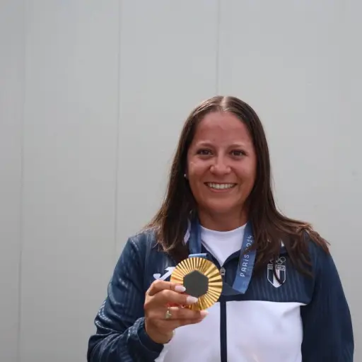 medalla-oro-adriana-ruano.webp ,