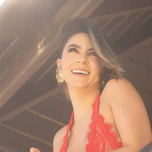 Loraine-Quinto-emisoras-unidas-julio-2024-2.webp ,