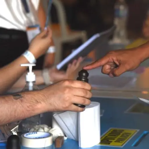 votaciones-elecciones-tse-emisoras-unidas.webp ,