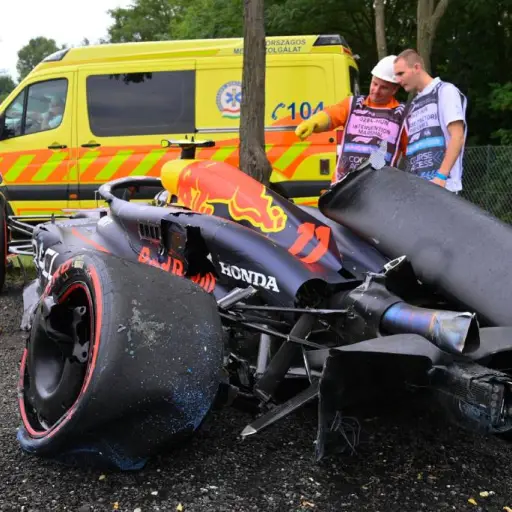 accidente-checo-perez-hungria.webp ,