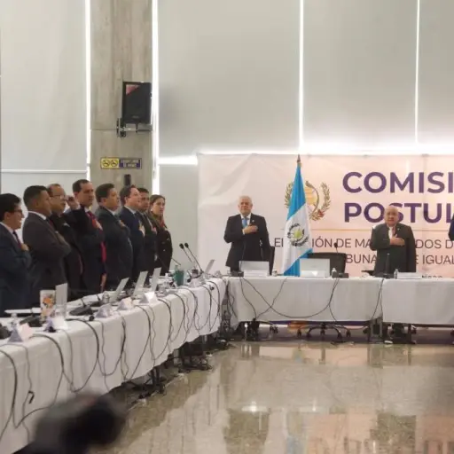 primera-reunion-comision-postulacion-eleccion-magistrados-corte-apelaciones-emisoras-unidas8-1.webp ,