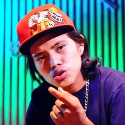 farruko-pop-2-1.jpg ,