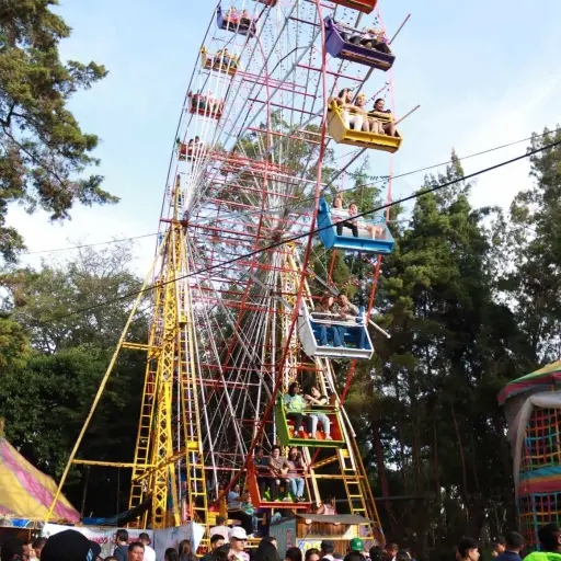 Feria-de-Jocotenango-llena-de-color-la-Avenida-Simeon-Canas-en-2024-6-1.jpg ,