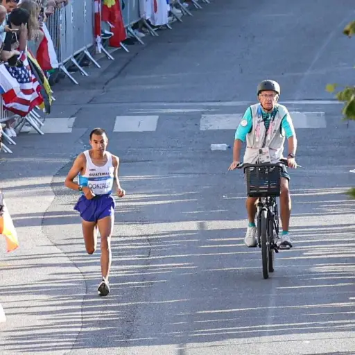 alberto-gonzalez-mindez-paris-2024.webp ,