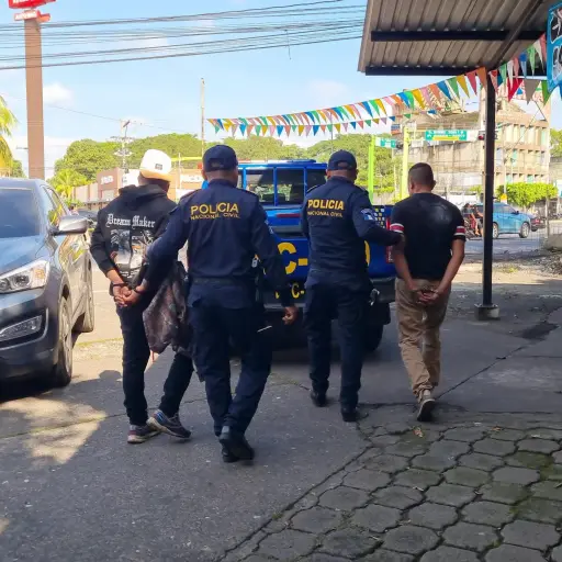 Capturados-por-robar-motocicleta-scaled-1.jpeg ,